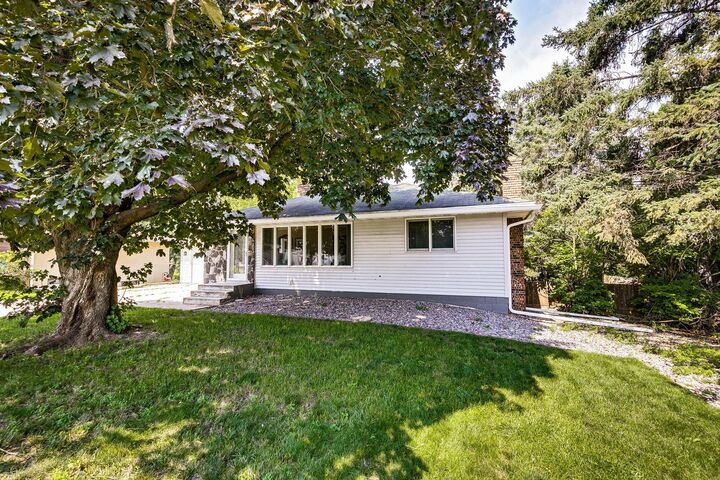 Property Photo: 243 Demont Avenue E MN 55117