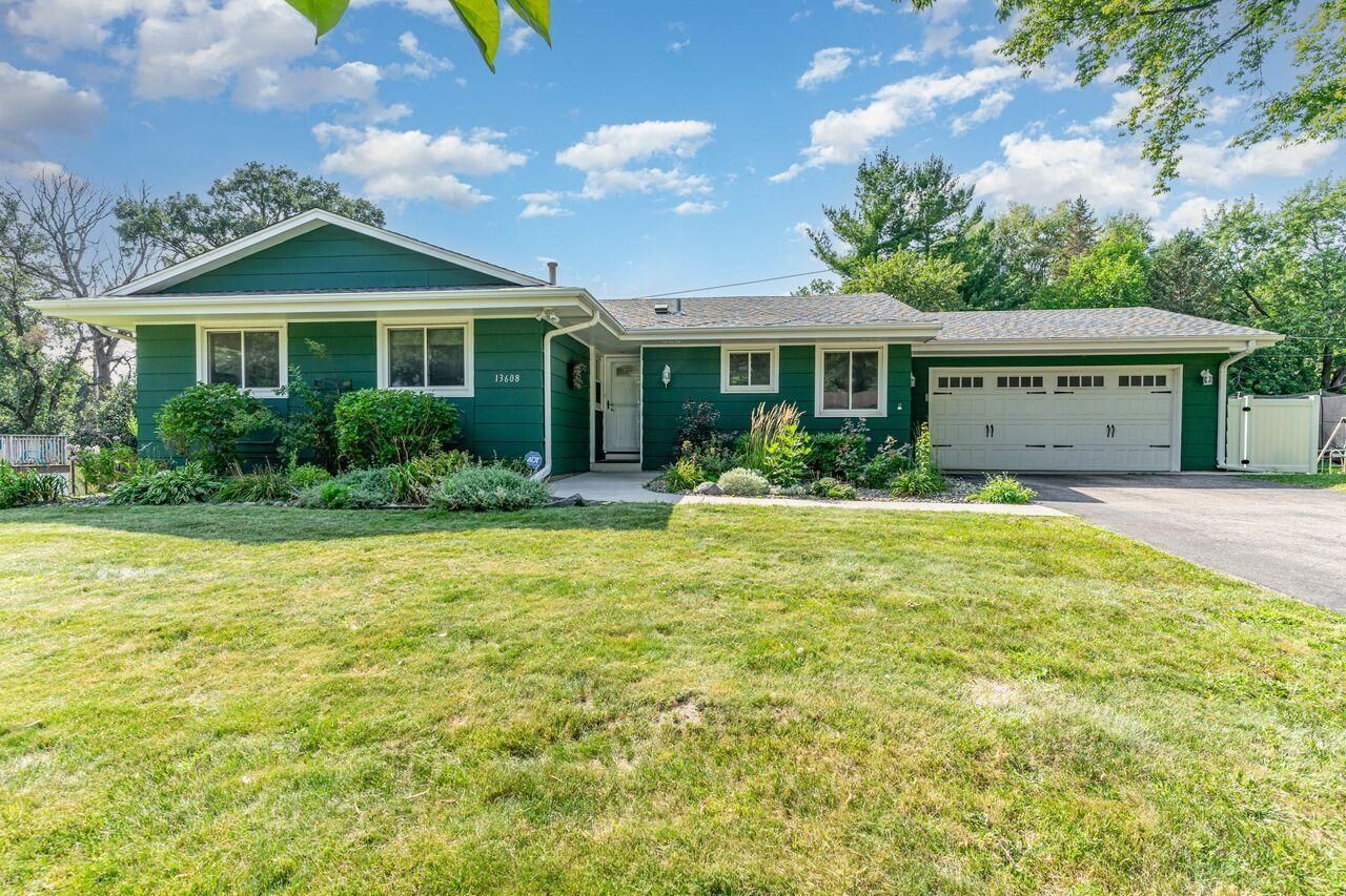 Property Photo: 13608 Wellington Crescent MN 55337