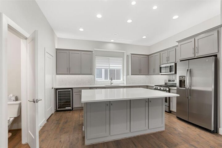 4914 Live Oak Street 7  Dallas TX 75206 photo