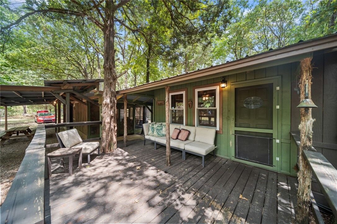 Property Photo:  17601 Highway 220  AR 72934 