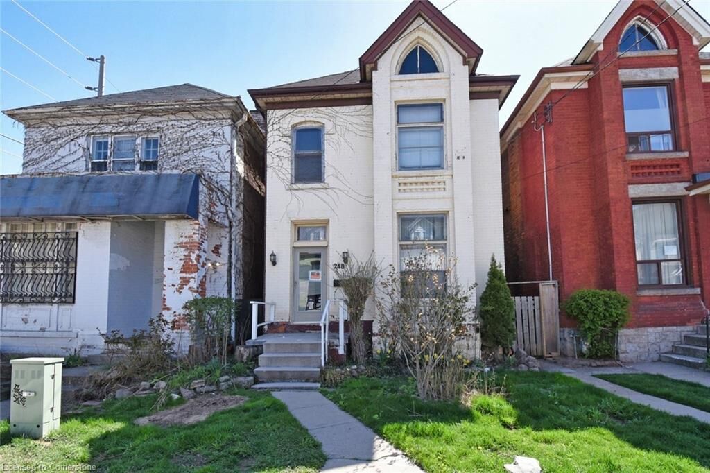 Property Photo:  248 Hughson Street N  ON L8L 4M3 