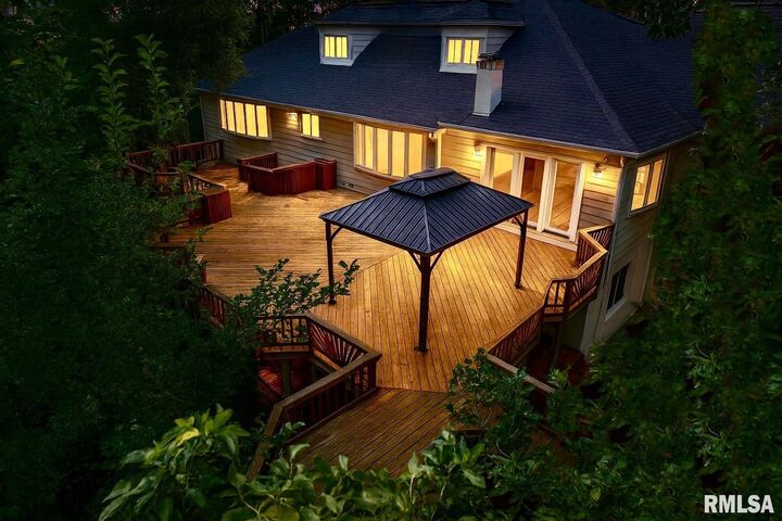 Property Photo: 1917 Sierra Court IL 61554