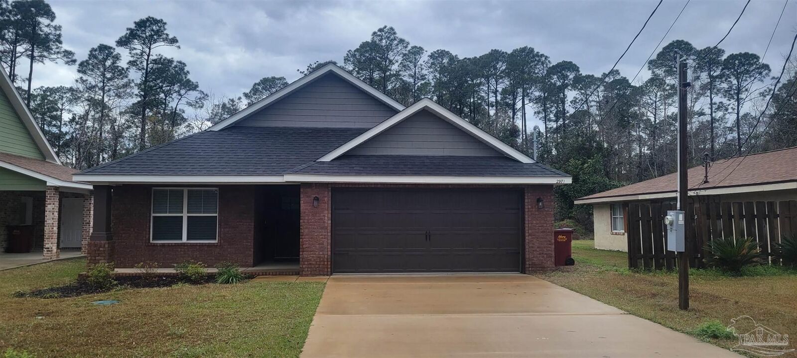 Property Photo:  2971 N 11th Ave  FL 32583 