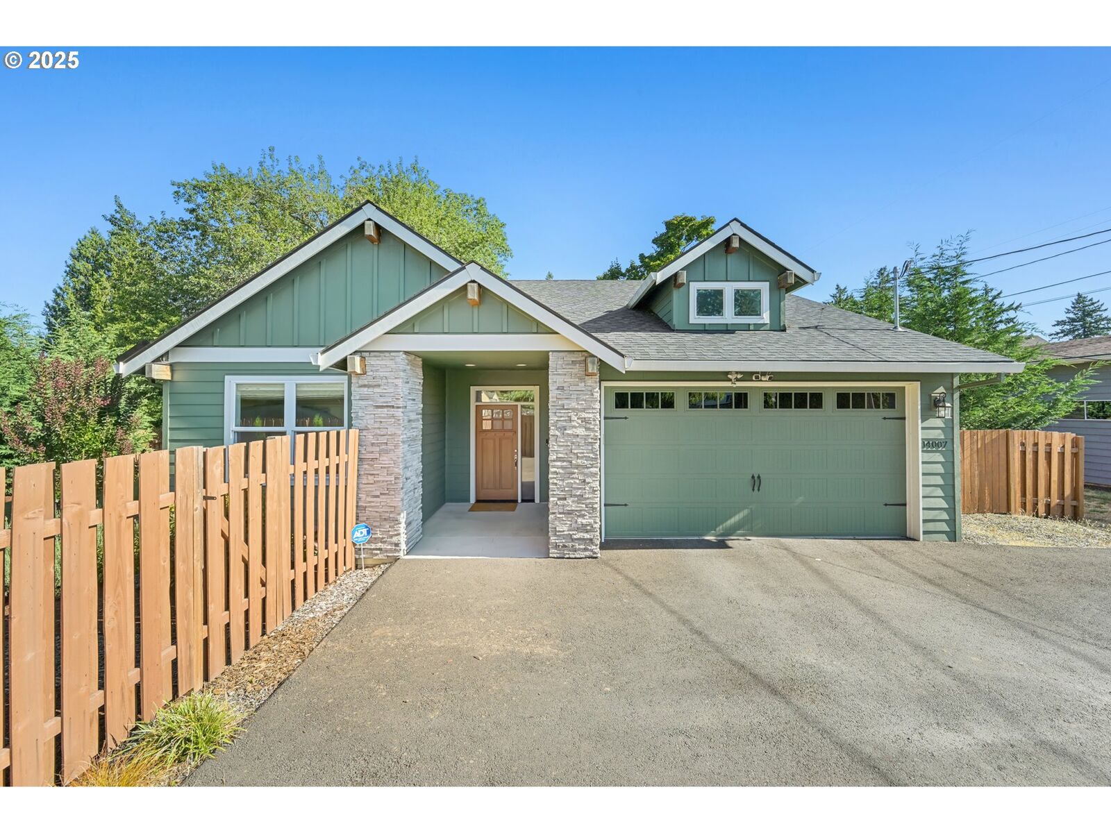 Property Photo:  14007 SE Cedar Ave  OR 97267 