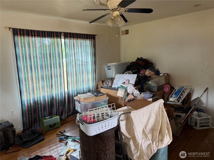 Property Photo: 229 Oak Street A/B WA 98310