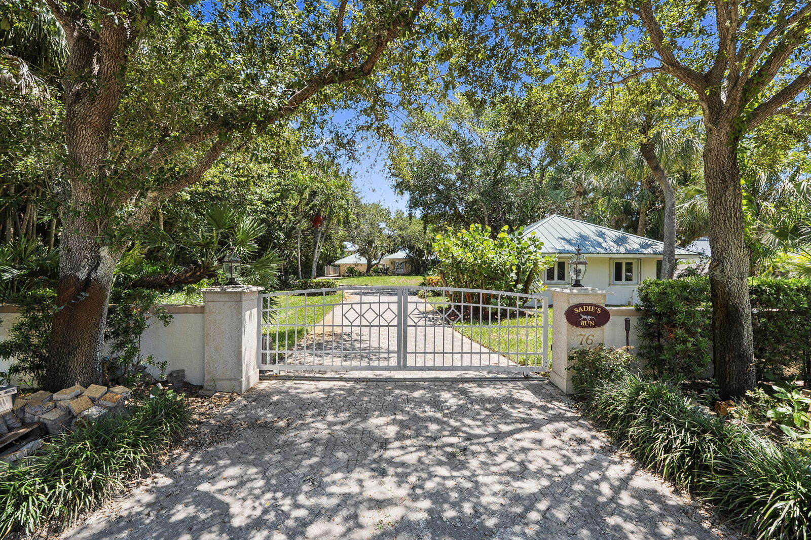 Property Photo: 76 S Sewalls Point Road FL 34996