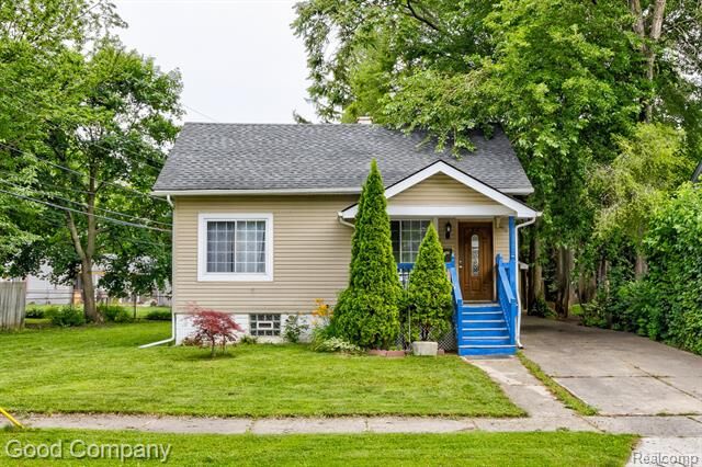 419 Linden Avenue  Royal Oak MI 48073 photo