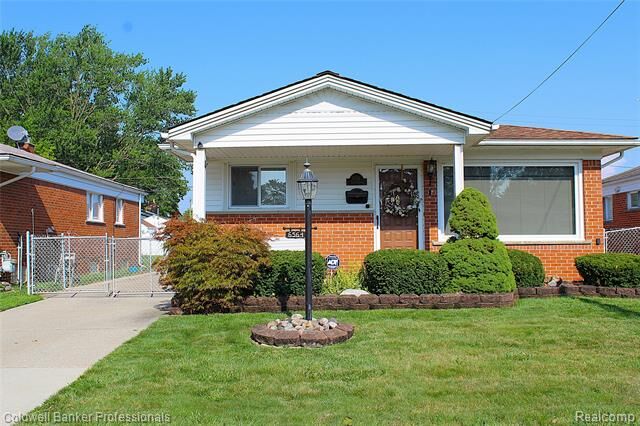 Property Photo:  6564 Colonial Street  MI 48127 