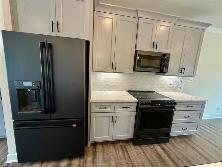 Property Photo:  1065 Mesa Loop  VA 23320 