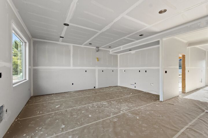 Property Photo:  9623 E Nixon Ln  WA 99206 