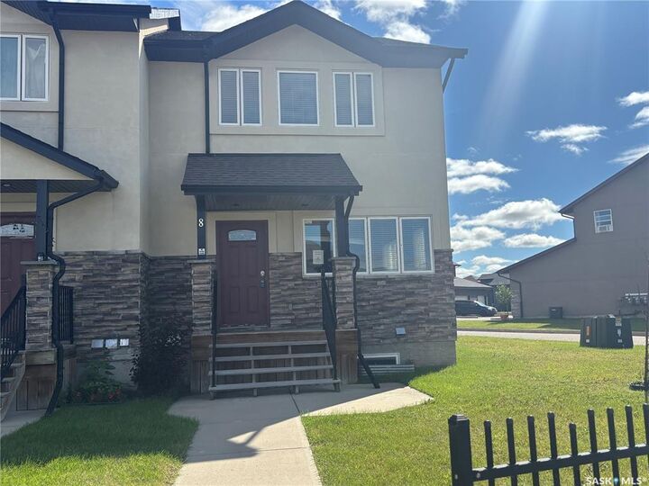 1703 Patrick Crescent 8  Saskatoon SK S7W 0G1 photo