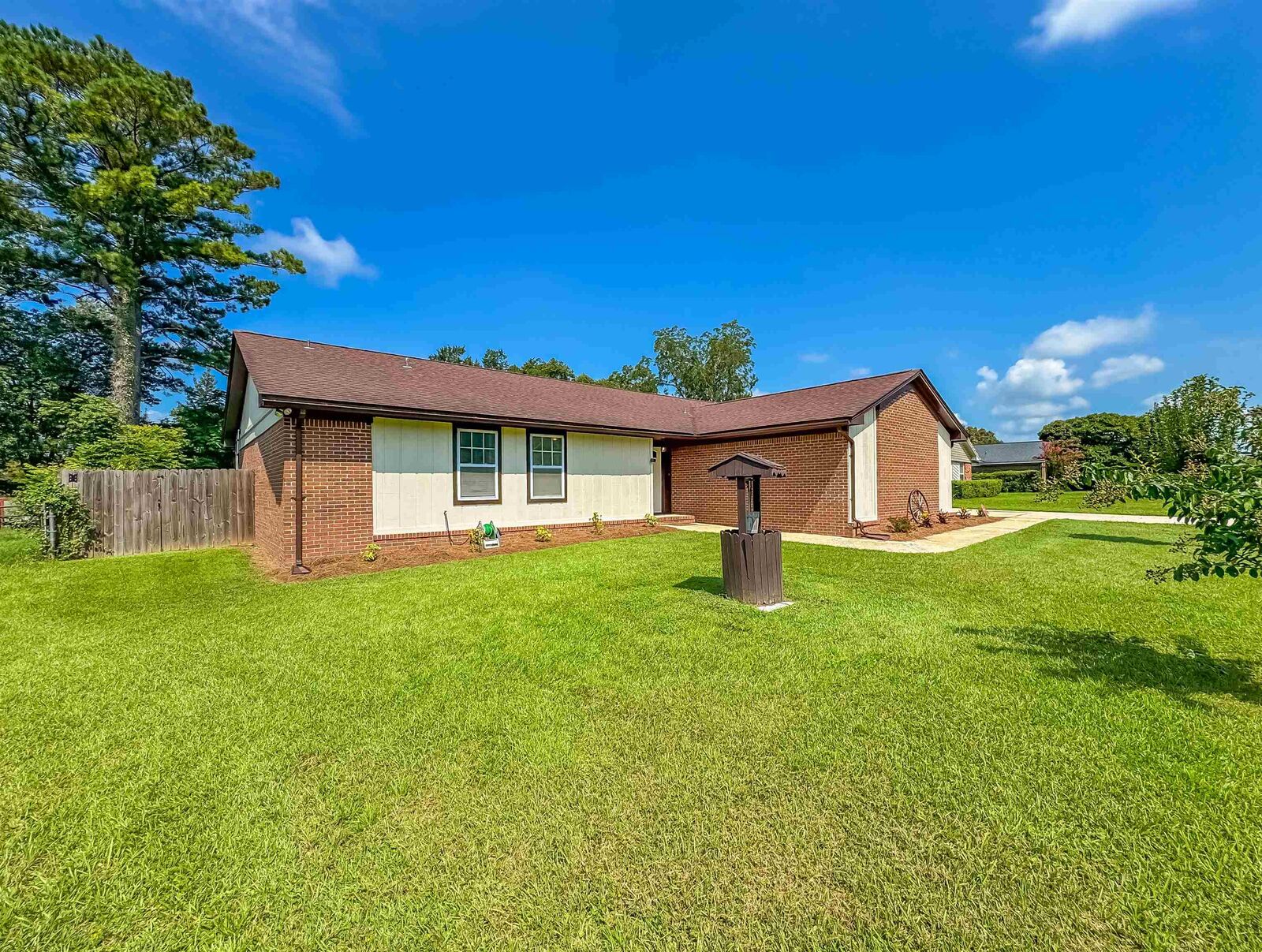 Property Photo:  2300 Clara Kee Boulevard  FL 32303 