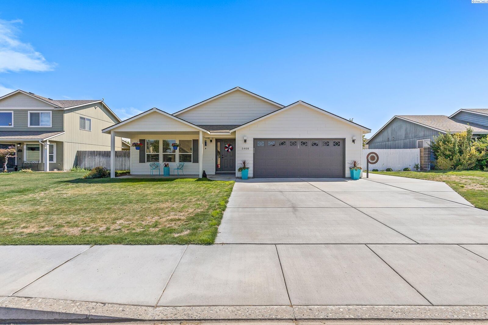 Property Photo:  5408 Johnson Dr  WA 99301 