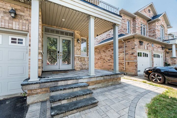 Property Photo:  9 Mellowood Avenue  ON L6P 2N9 