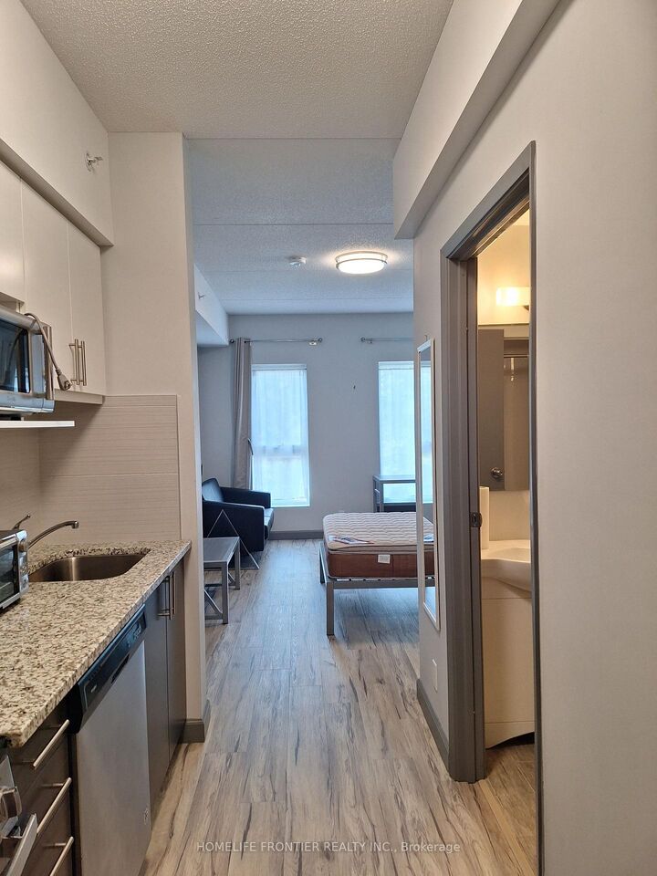 Property Photo:  77 Leland Street 519  ON L8S 3A1 