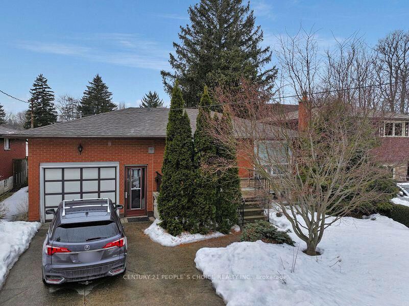 Property Photo:  122 Rifle Range Road Furnished  ON L8S 3B6 