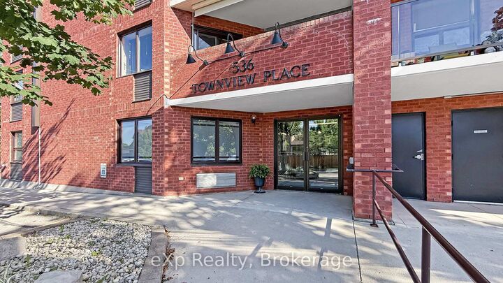 Property Photo: 536 11th Avenue 402 ON N4N 2S4