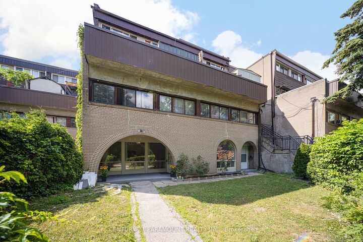 Property Photo: 19 London Green Court #107 ON M3N 1K3