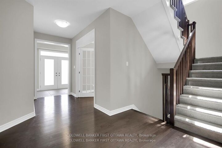 Property Photo: 620 Sora Way ON K1T 0N7