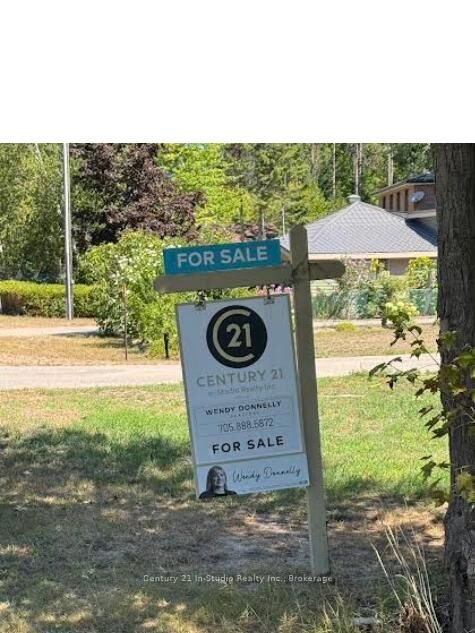 Property Photo:  931 River Road E  ON L9Z 2P4 