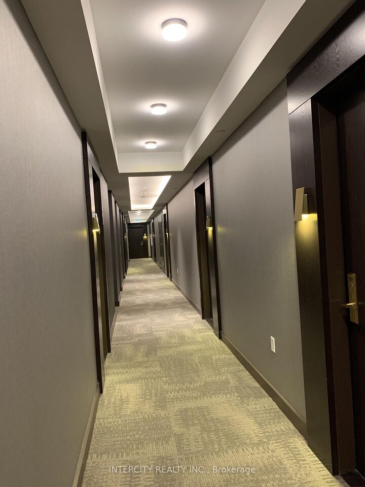 Photo de la propriété: 330 Richmond Street W 2516 ON M5V 1X2