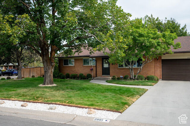 Property Photo: 2995 E 7110 S UT 84121