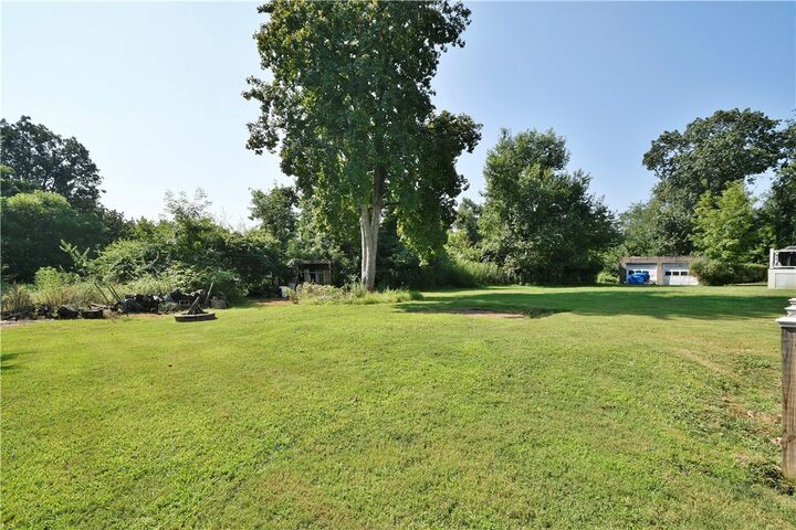 Property Photo:  4323 Armorhill  PA 15120 