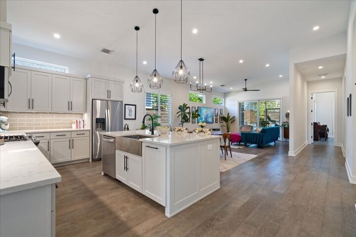 Property Photo: 7009 Zachary Drive TX 78724