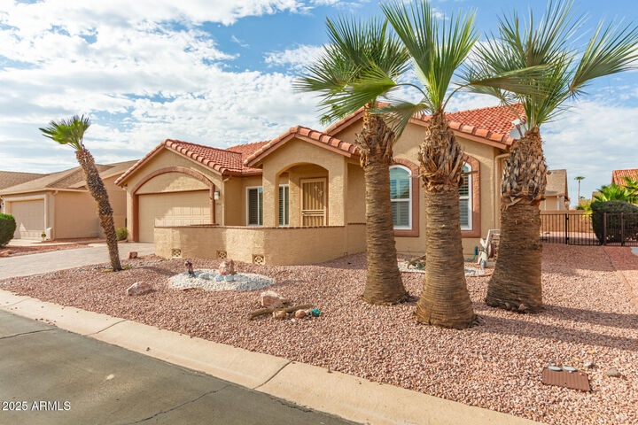 Property Photo:  1530 E Desert Inn Drive  AZ 85249 