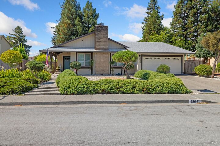 Property Photo: 2014 Crinella Drive CA 94954