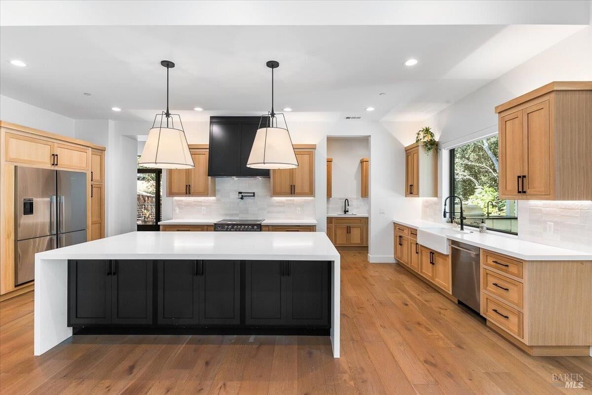 Property Photo:  794 Los Olivos Road  CA 95404 