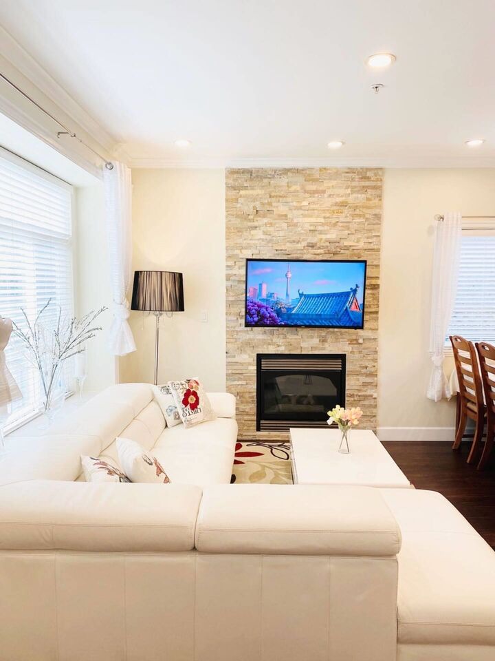 Property Photo: 6451 Beatrice Street BC V5P 3R5