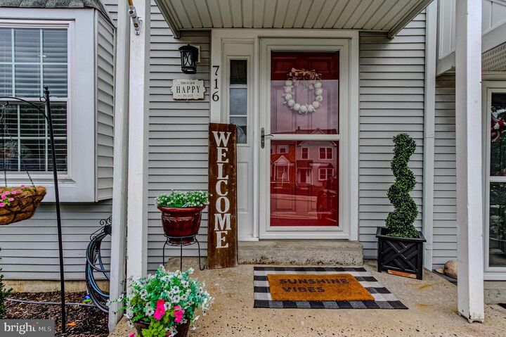 Property Photo:  716 Sandalwood Lane  PA 19403 