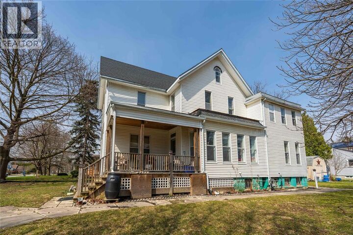 Property Photo:  4026 Petrolia Line  ON N0N 1R0 