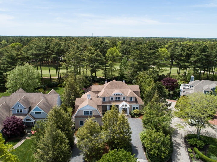 68 The Heights  Mashpee MA 02649 photo