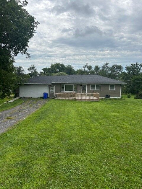 3713 Rogers Road NW  Cedar Rapids IA 52405 photo