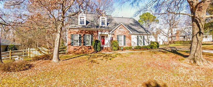 9437 Fairmead Drive  Charlotte NC 28269 photo