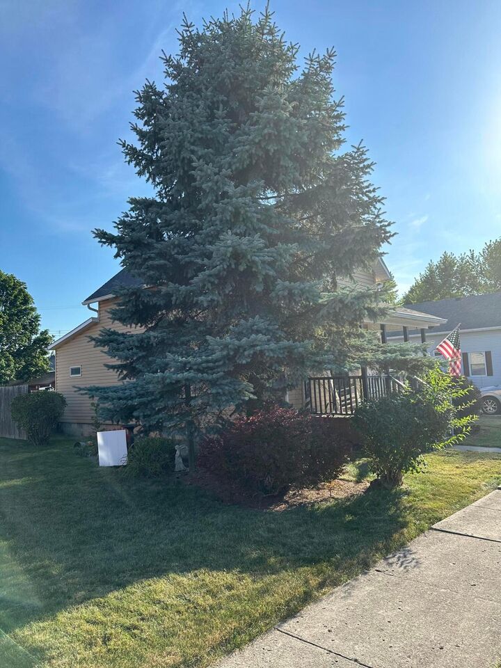 Property Photo:  105 E Church Street  OH 45841 