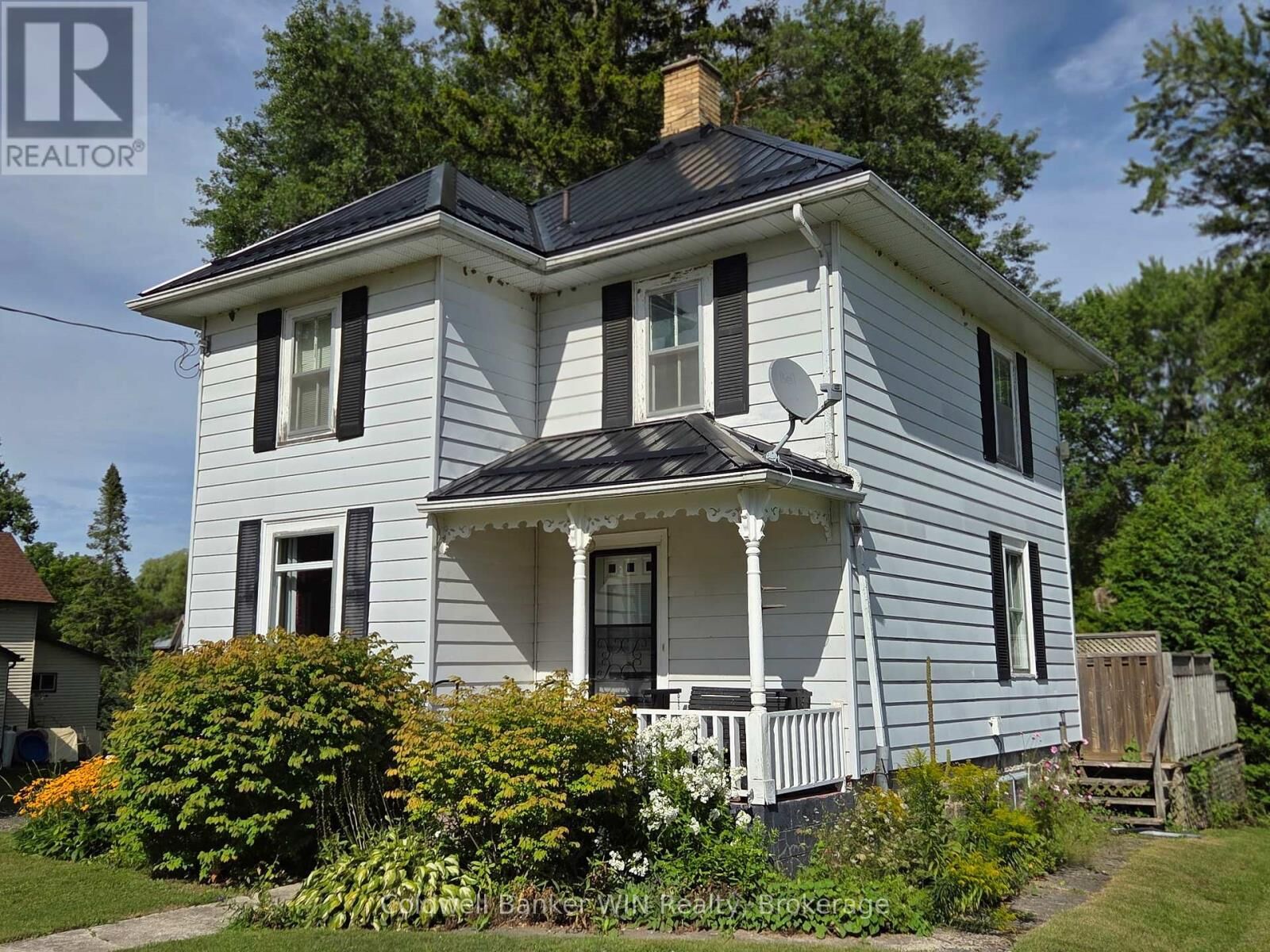 Property Photo: 392017 Grey Road 109 ON N0G 2A0