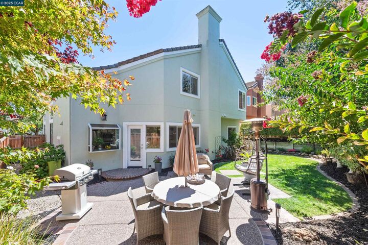 Property Photo: 16 Haskins Ranch Cir CA 94506