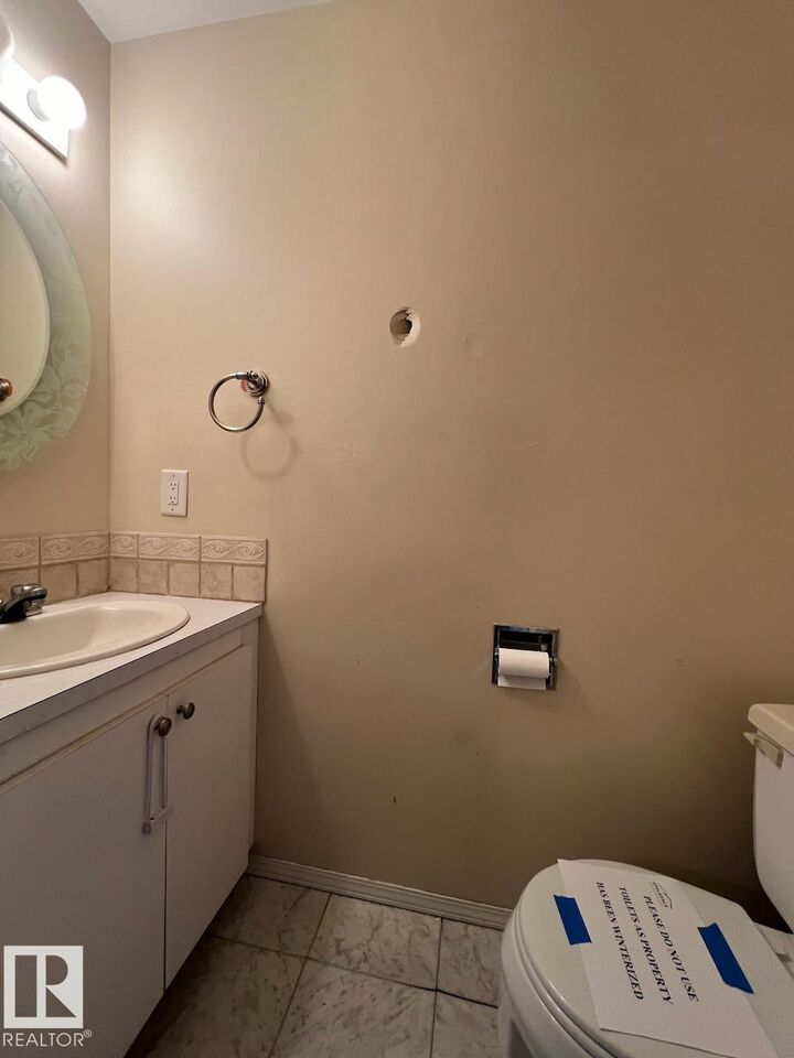 Photo de la propriété: 199B Homestead Crescent NW AB T5A 2Y2