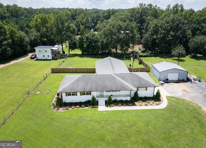 Property Photo: 635 Jackson Lake Road GA 30055