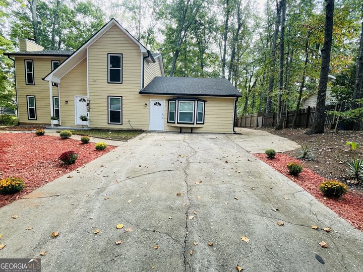 Property Photo: 7156 Whitfield Drive GA 30296