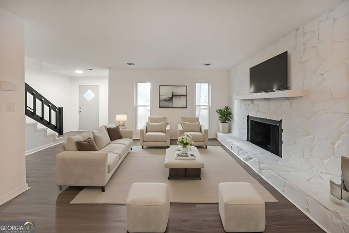 Property Photo: 7156 Whitfield Drive GA 30296
