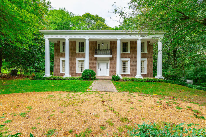 Property Photo: 206 Palisades Drive TN 37377