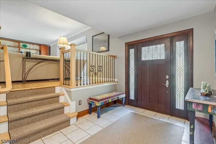 Property Photo: 6 Serpentine Dr NJ 08809