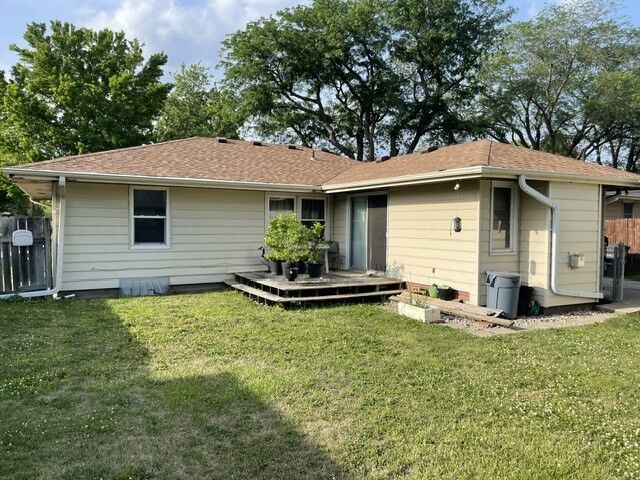 Property Photo: 3018 Shawnee Avenue IA 50310