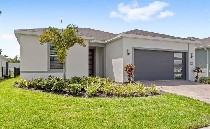 Property Photo:  13732 Fresh Ivy Street  FL 34787 
