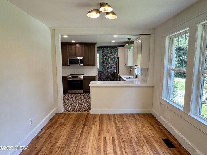 Property Photo: 2428 Darden Drive GA 31204