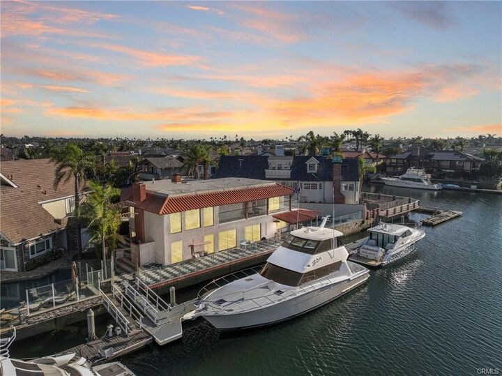 16352 Maruffa Circle  Huntington Beach CA 92649 photo